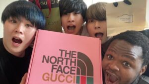 チャンネル登録1万人記念に○○万円越えのプレゼントしてみた