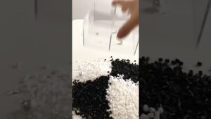 【逆再生】オセロ白黒ver.⚪️⚫️✨️White&Black✨Tower of plastic and iron beads #shorts